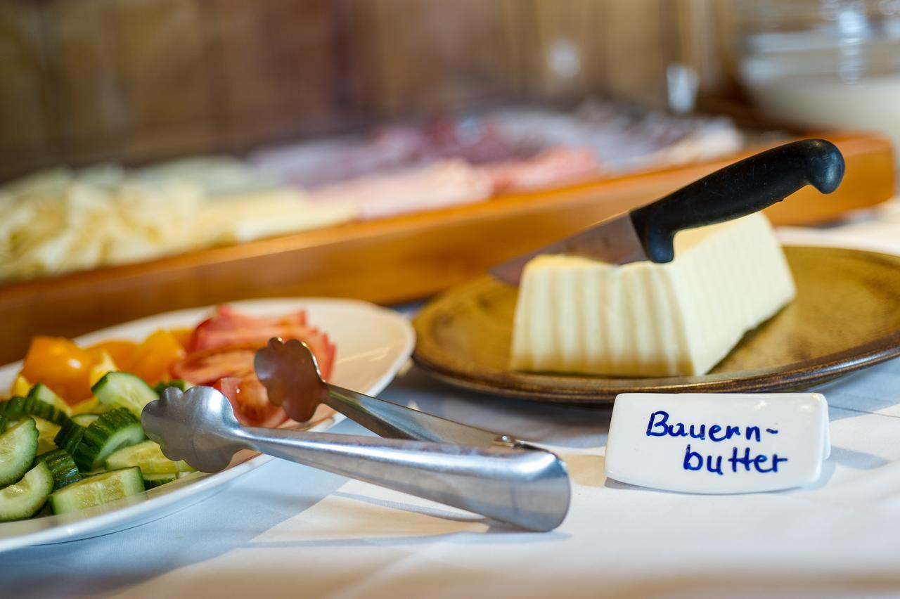 Hotel Sattleggers Alpenhof & Feriensternwarte Greifenburg Esterno foto