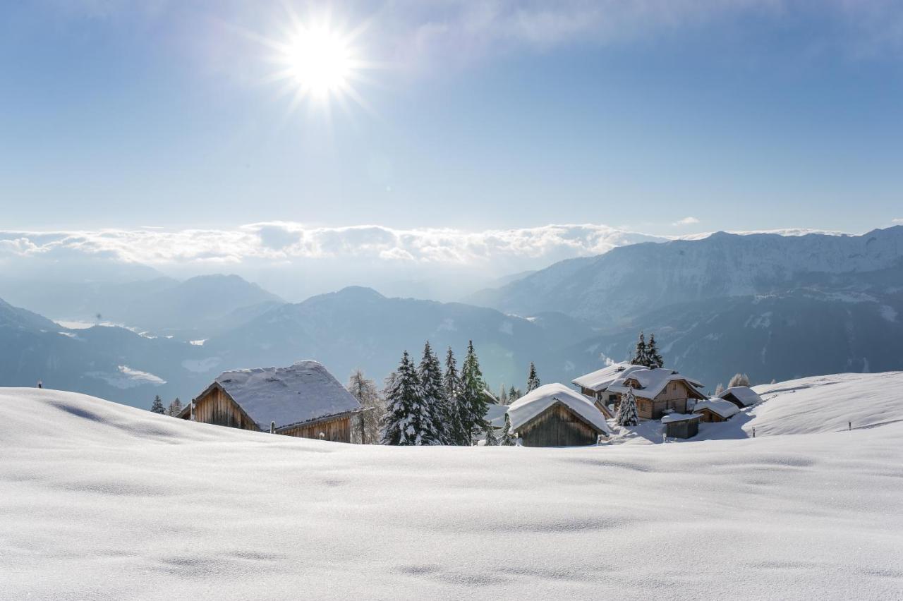 Hotel Sattleggers Alpenhof & Feriensternwarte Greifenburg Esterno foto